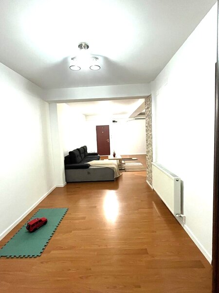 Drumul Taberei, centrala proprie, balcon terasa, metrou 10 min.